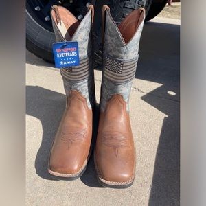 Men’s ariat boots size 13 brand new